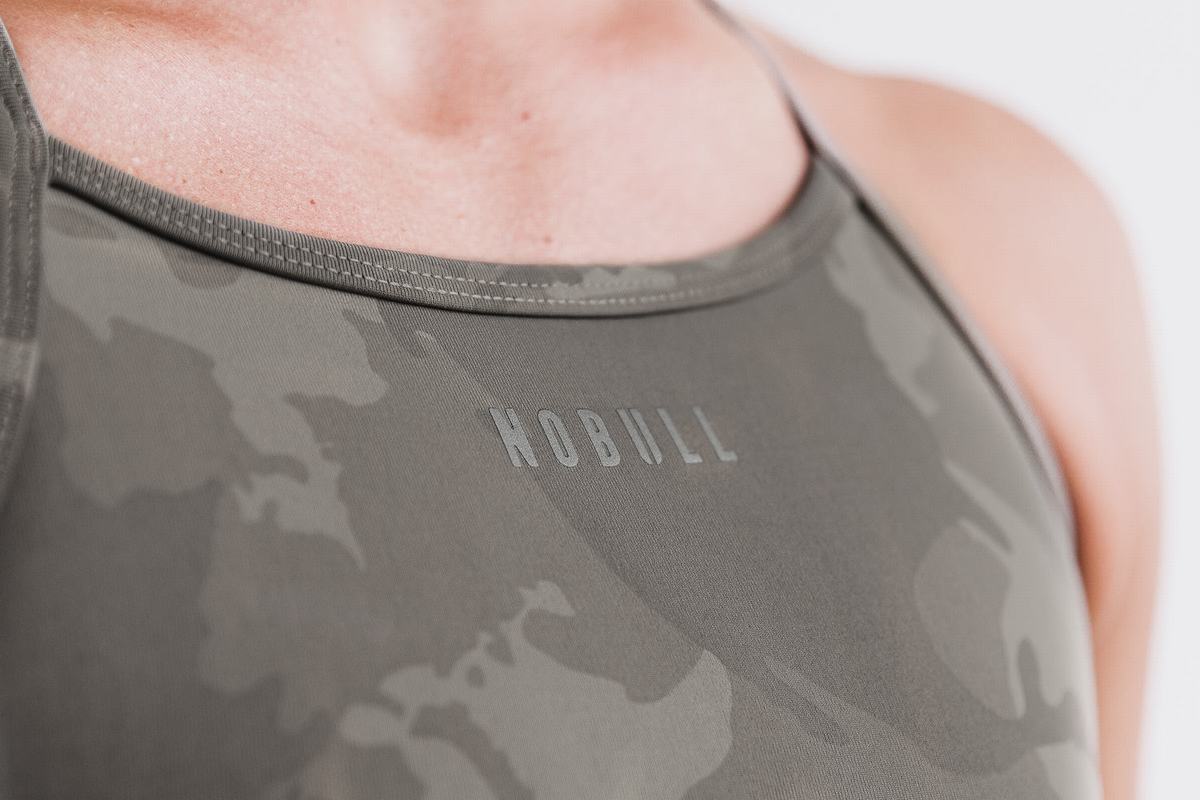 Nobull High-Neck Women's Sports Bras Camo | Australia (YT8791)